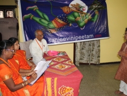 hanuman-chalisa-competition-at-velacherry-centre-27-7-2014-13